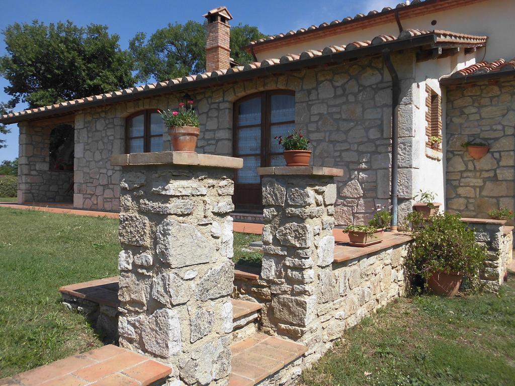 Agriturismo La Castellina Saturnia Εξωτερικό φωτογραφία